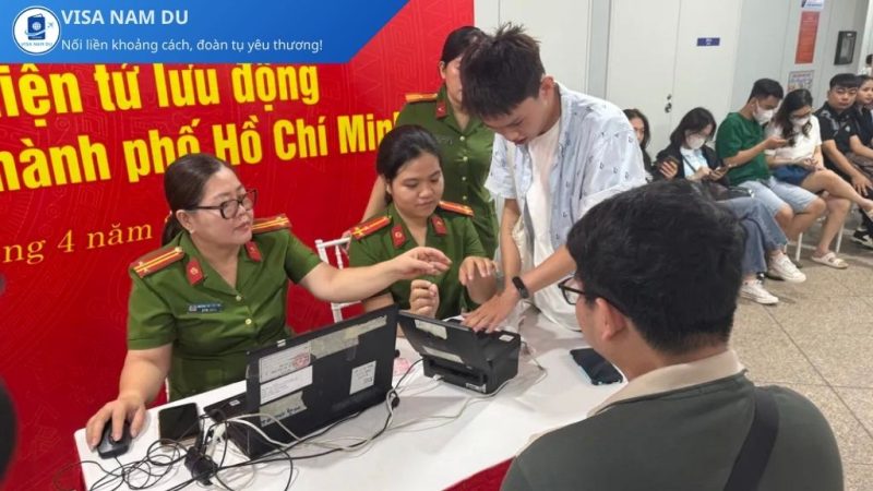 Công dân có 2 quốc tịch muốn đổi CMND sang Căn cước